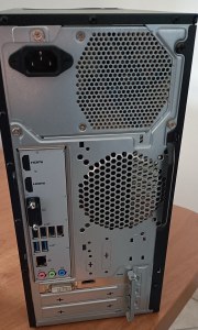 case middle tower pc desktop vista dietro